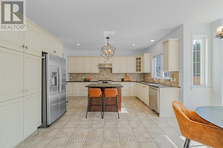 28811234/763-kilbirnie-drive/stonebridge/ottawa/ontario/K2J0M2_28