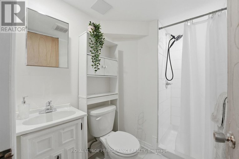 29528377/990-laviolette-street/town-of-rockland/clarence-rockland/ontario/K4K1B9_26