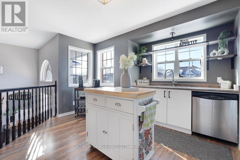 29433478/37-boulder-way/longfields/ottawa/ontario/K2J4R5_13