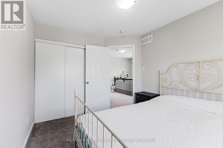 28512162/53-dundalk-private/stonebridge/ottawa/ontario/K2J0J5_21