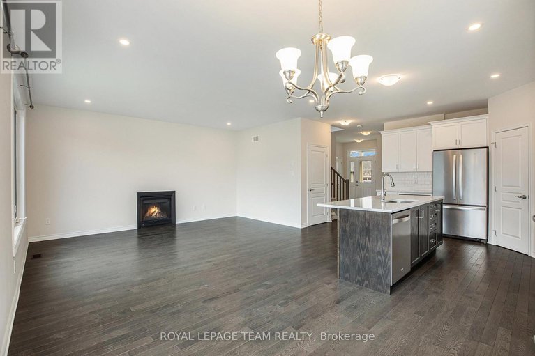 29111115/521-kindred-crescent/north-grenville-twp-kemptville-south/north-grenville/ontario/K0G1J0_9