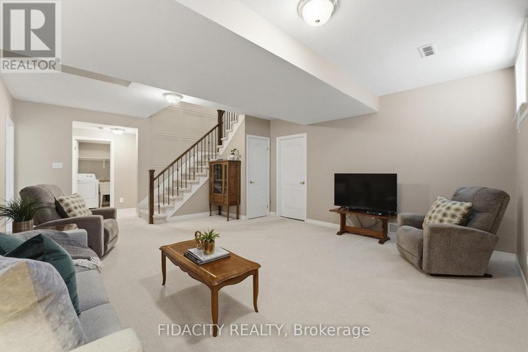 29673892/31-sable-run-drive/stittsville-central/ottawa/ontario/K2S1W8_29