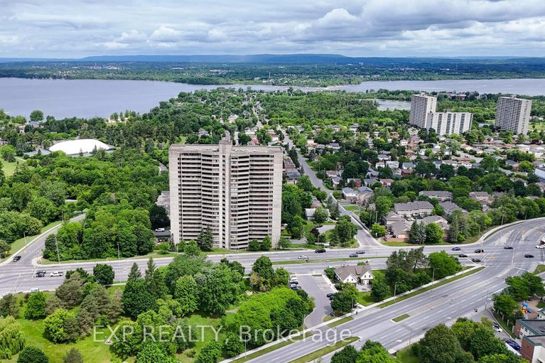 28554311/1301-415-greenview-avenue/britannia/ottawa/ontario/K2B8G5_2