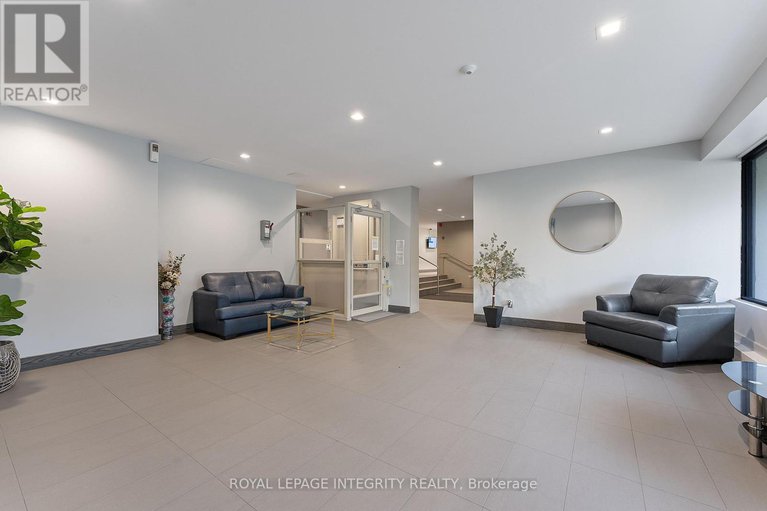 28650131/303-665-bathgate-drive/carson-meadows/ottawa/ontario/K1K3Y4_29