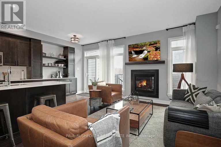 29138542/333-joshua-street/mer-bleuebradley-estatesanderson-park/ottawa/ontario/K1W0N7_5