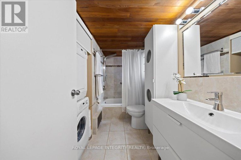 28552729/1094-blasdell-avenue/manor-park/ottawa/ontario/K1K0C3_31