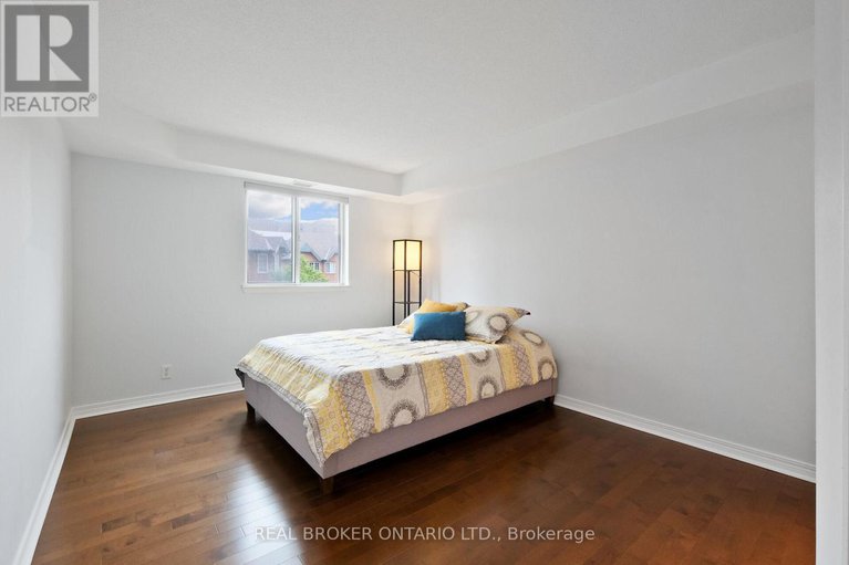 28807968/306-429-somerset-street-w/ottawa-centre/ottawa/ontario/K2P2P5_19