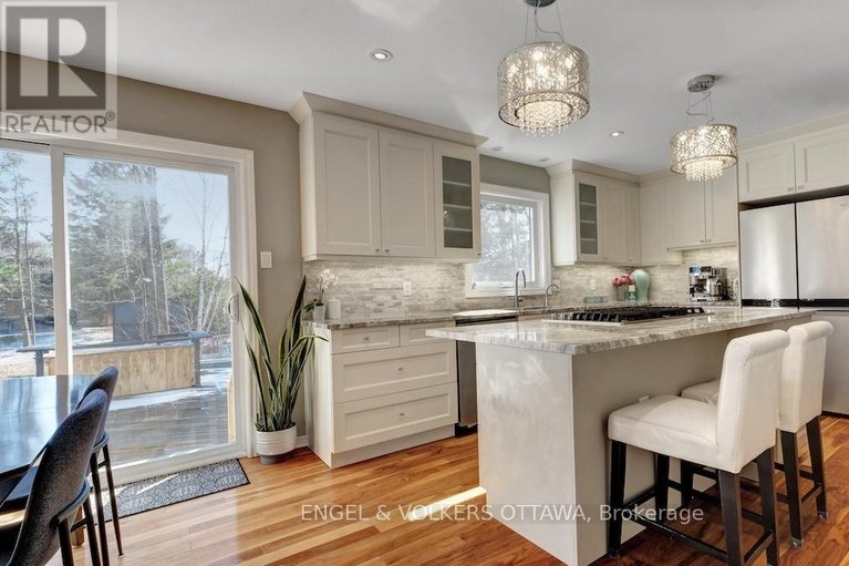 29581812/1263-randboro-crescent/navan/ottawa/ontario/K4B1K7_13