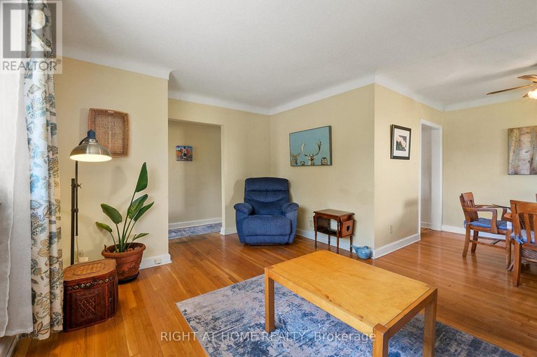 28854766/205-withrow-avenue/meadowlandsst-claire-gardens/ottawa/ontario/K2G2J8_13
