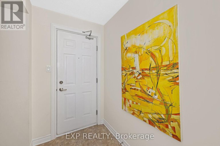 28967485/6-585-stonefield-private/barrhaven-east/ottawa/ontario/K2G4R4_6