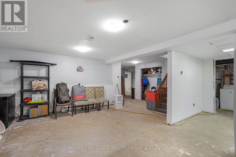 29017569/912-pattee-road-e/champlain-twp/champlain/ontario/K6A2R2_21