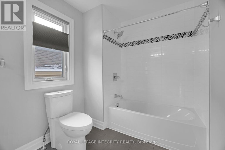 29419866/508-yellow-birch-street/mer-bleuebradley-estatesanderson-park/ottawa/ontario/K1W0J3_32