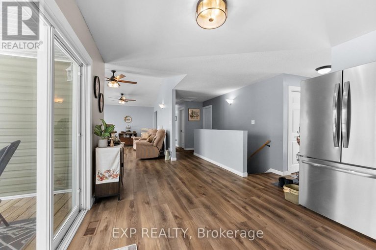 29556234/317-jim-barr-road/horton-twp/horton/ontario/K7V3Z8_14