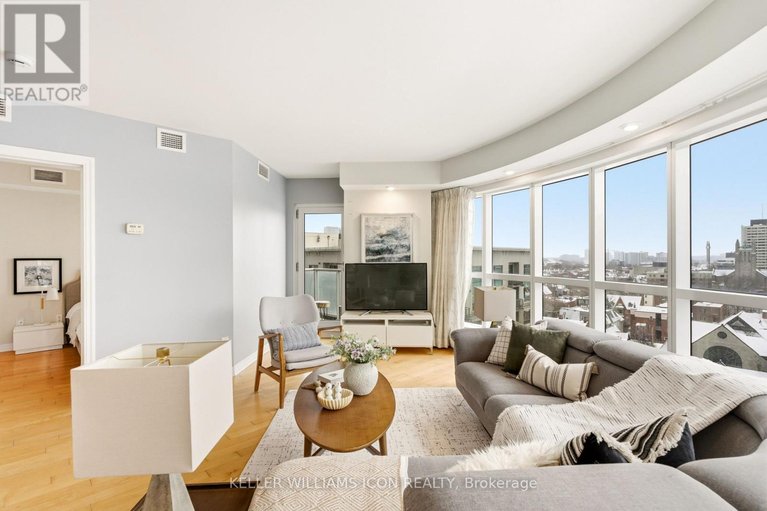 29504895/1301-195-besserer-street/sandy-hill/ottawa/ontario/K1N0B6_17