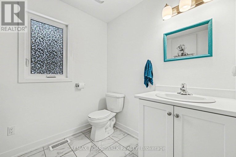 29495849/264-ejs-lane/beckwith-twp/beckwith/ontario/K7A4S7_24