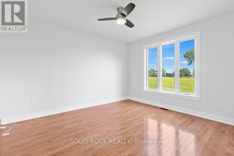 28739102/9-billings-avenue-w/iroquois/south-dundas/ontario/K0E1K0_22