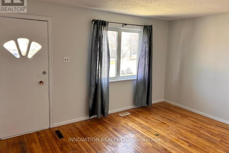 29670161/1146-gabriel-street/convent-glen-south/ottawa/ontario/K1C1K8_2