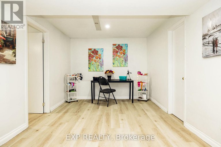 29436487/1052-notre-dame-street/embrun/russell/ontario/K0A1W1_19