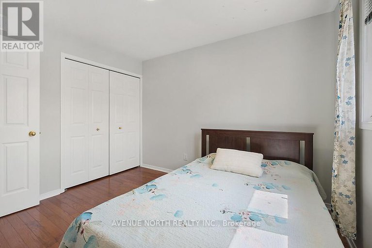 28782241/59-splinter-crescent/fairfield-heights/ottawa/ontario/K2B1B3_21