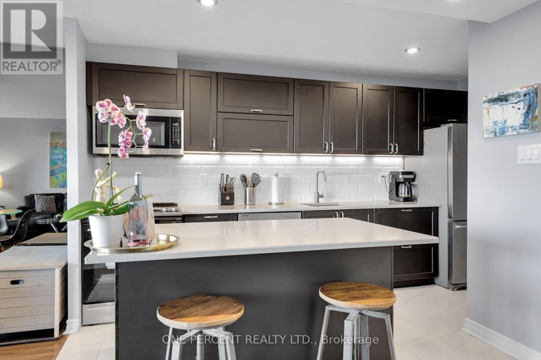 28516764/1408-1785-riverside-drive/riverview-park/ottawa/ontario/K1G3T7_15