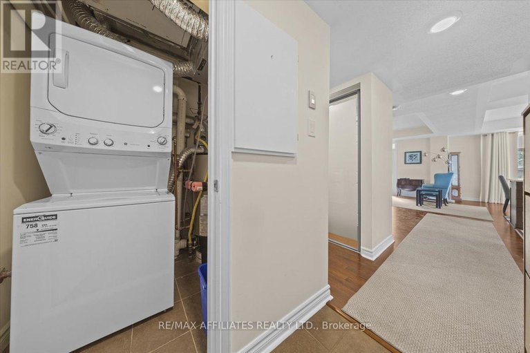 28977789/105-250-glenroy-gilbert-drive/strandherd/ottawa/ontario/K2J5W2_21