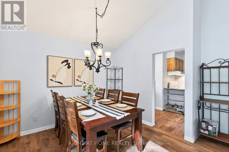 29114746/1153-adirondack-drive/kenson-park/ottawa/ontario/K2C2V2_13