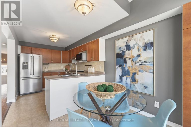 29446610/242-opus-street/emerald-meadowstrailwest/ottawa/ontario/K2S0J1_47