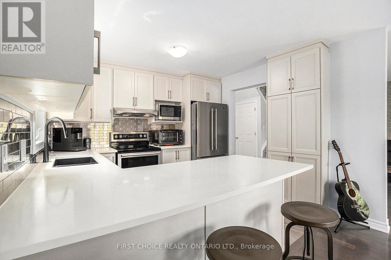 28480334/636-robert-street/town-of-rockland/clarence-rockland/ontario/K4K0J8_7