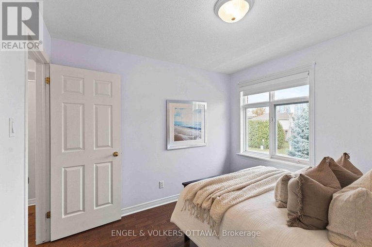 29117351/21-kimberwick-crescent/quinterra/ottawa/ontario/K1V1K6_21