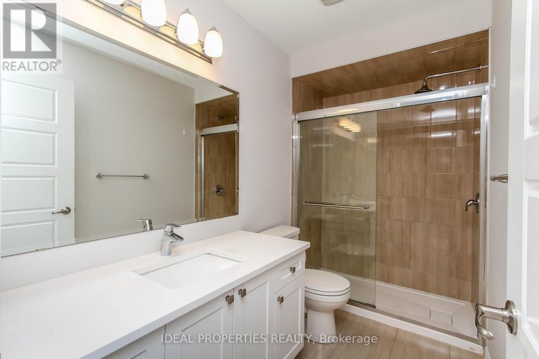 29473563/703-derreen-avenue/stittsville-north/ottawa/ontario/K2S2Z2_32