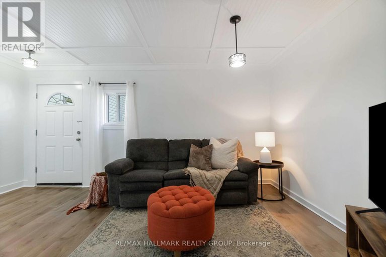 28882320/6-algonkin-trail/mcnabbraeside-twps/mcnabbraeside/ontario/K7S3G7_14