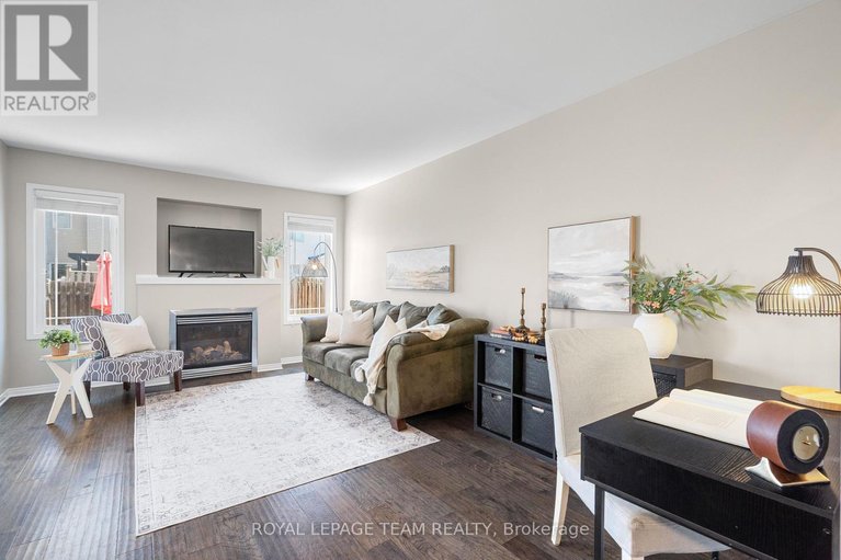 29676988/529-pepperville-crescent/emerald-meadowstrailwest/ottawa/ontario/K2M0E5_19