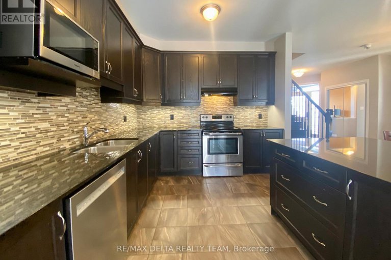 29069885/66-escallonia-court/stittsville-north/ottawa/ontario/K2S0W9_3