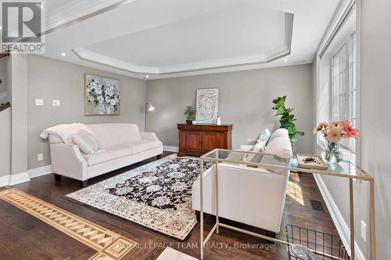 28424968/524-broadview-avenue/mckellarhighland/ottawa/ontario/K2A2L4_3