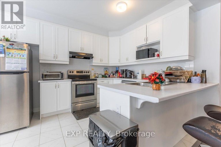 29581808/297-billrian-crescent/stittsville-north/ottawa/ontario/K2S3A6_8