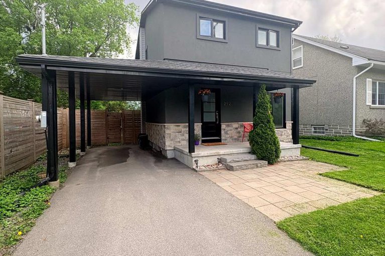 28475185/292-currell-avenue/westborohampton-park/ottawa/ontario/K1Z7J6_2