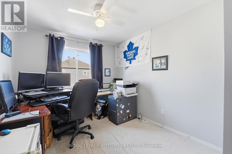 29580864/127-stoney-pond-court/stittsville-north/ottawa/ontario/K2S2E6_29