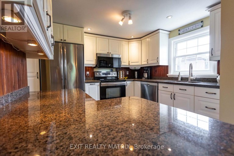 28874939/1467-wade-road/russell-twp/russell/ontario/K4R1E5_16