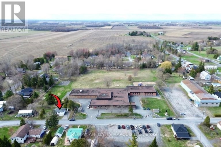 29639881/19-alexander-street-w/maxville/north-glengarry/ontario/K0C1T0_30