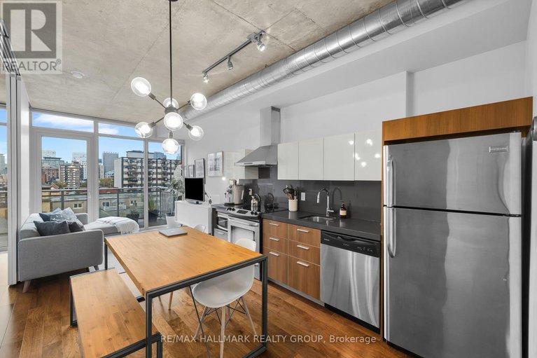 28932807/638-340-mcleod-street/ottawa-centre/ottawa/ontario/K2P1A4_5