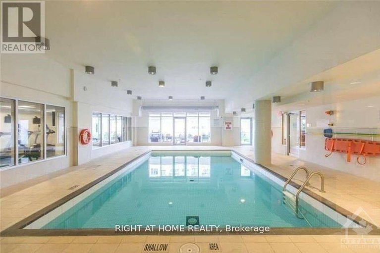 28398323/2802-242-rideau-street/sandy-hill/ottawa/ontario/K1N0B7_8