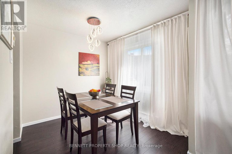 28339233/206-2041-arrowsmith-drive/beacon-hill-south/ottawa/ontario/K1J7V7_10