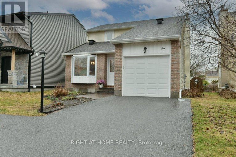 29607390/57-chester-crescent/on-the-green/ottawa/ontario/K2J2J6_2