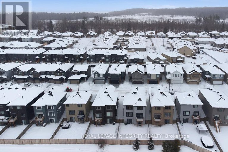 29297781/605-enclave-lane/town-of-rockland/clarence-rockland/ontario/K4K0M8_49