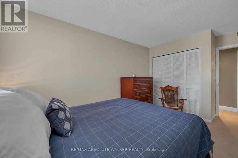 28184807/401-317-metcalfe-street/ottawa-centre/ottawa/ontario/K2P1S3_17