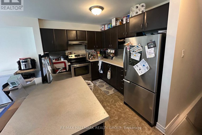 28499112/418-temiskaming-crescent/strandherd/ottawa/ontario/K2J0V4_8