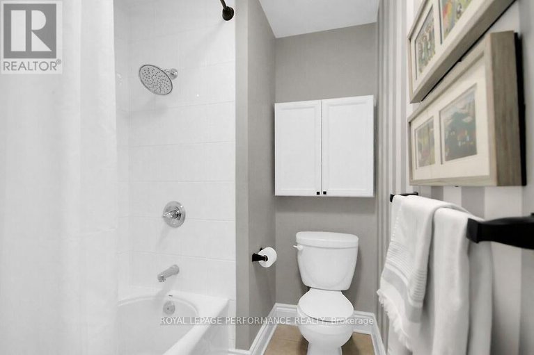 29220944/409-420-berkley-avenue/westboro-west/ottawa/ontario/K2A4H5_23