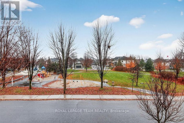 29130888/104-versilia-drive/barrhaven-east/ottawa/ontario/K2G7E4_33