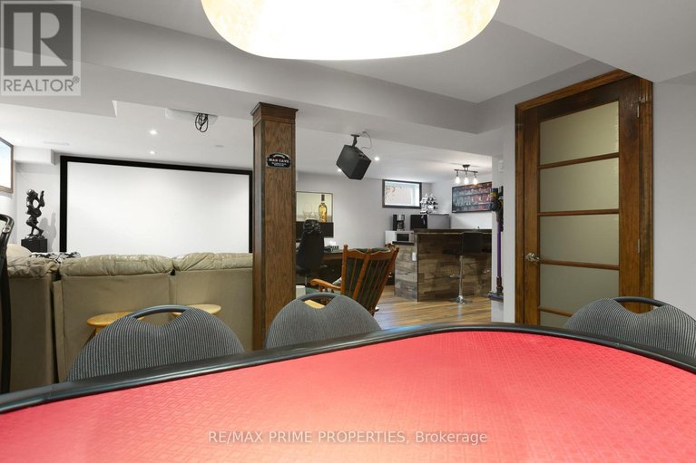 29075456/1545-senateurs-way/fallingbrookpineridge/ottawa/ontario/K4A4A2_37