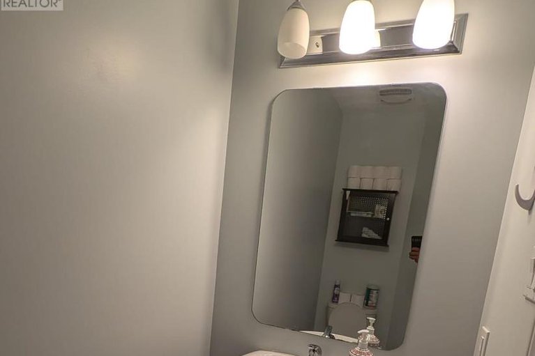 28230051/654-moorpark-avenue/emerald-meadowstrailwest/ottawa/ontario/K2M0H8_3